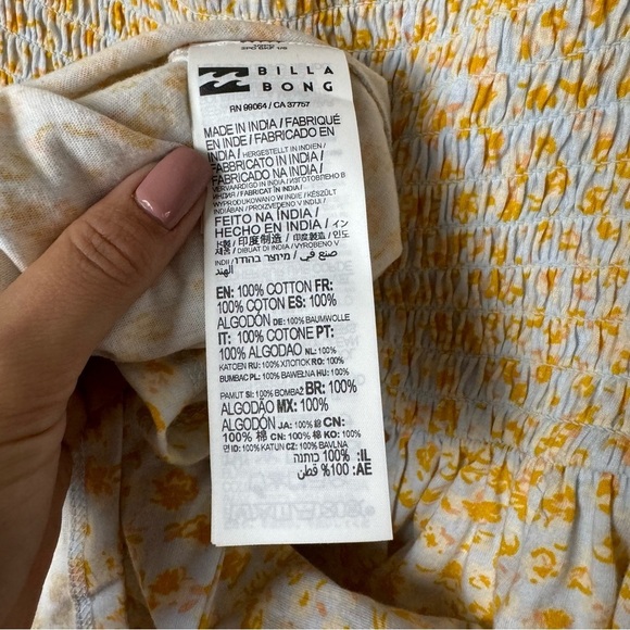 BILLABONG
Keep It Sweet Smocked Off shoulder dress - Picture 8 of 11